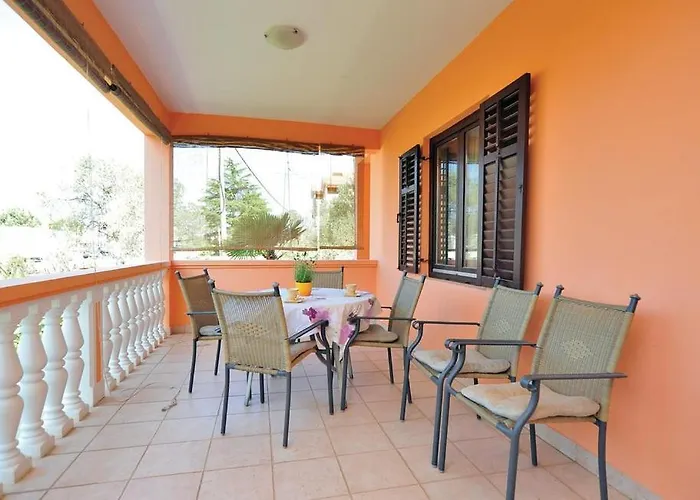 Apartment Devic